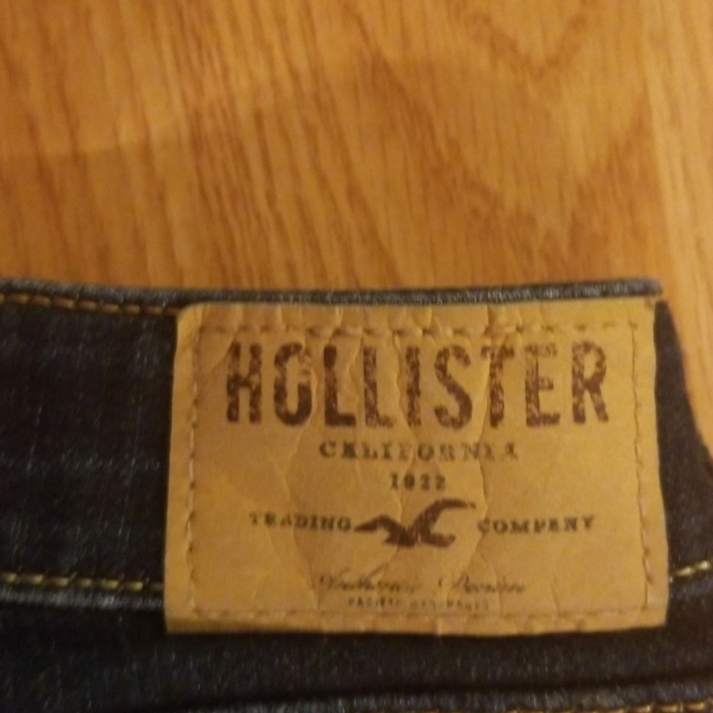 Jeans - Picture 3 of 4